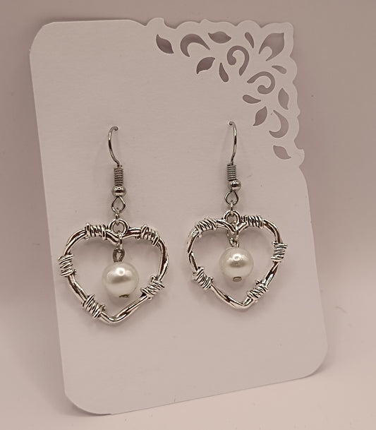 Hammered silver open heart earrings, silver plated, hypoallergenic